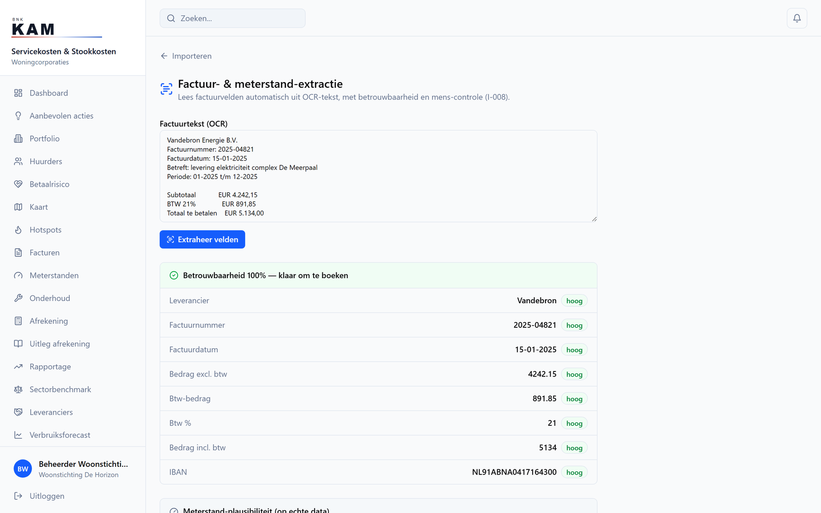 Invoice extraction: automatic field reading with a confidence label